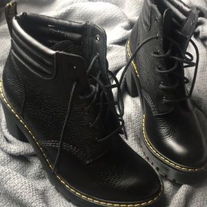 DR.MARTENS -Persephone Heeled Boots